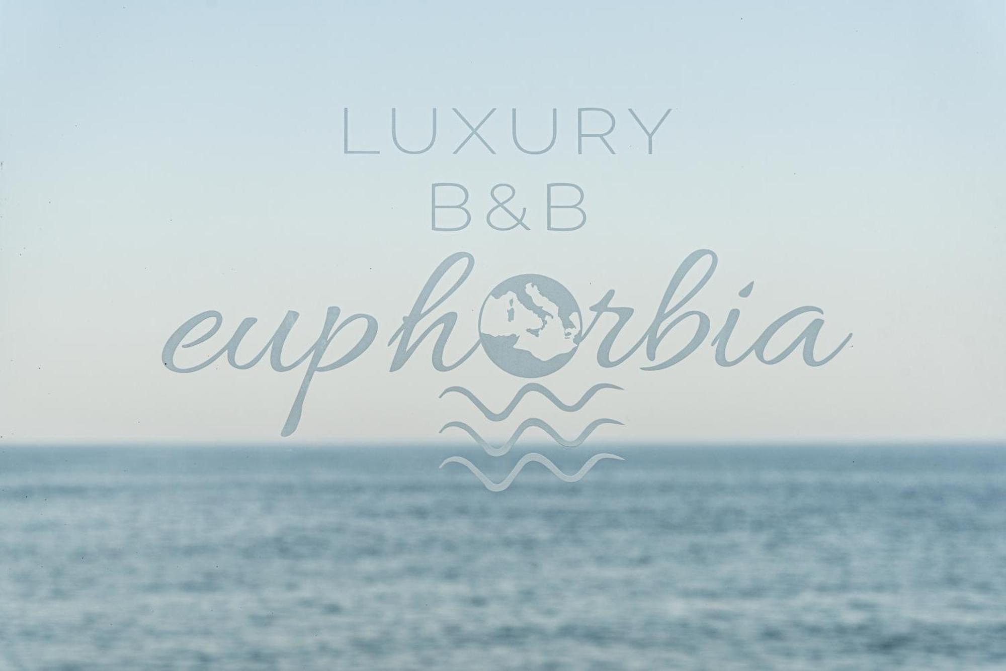 Luxury B&B Euphorbia Acireale Bagian luar foto