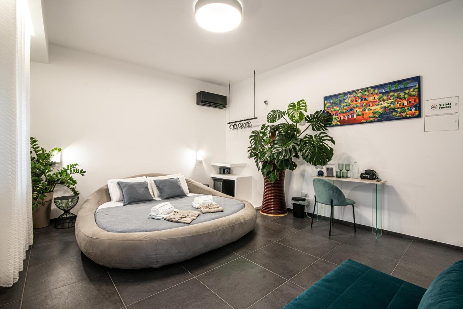 Luxury B&B Euphorbia Acireale Bagian luar foto