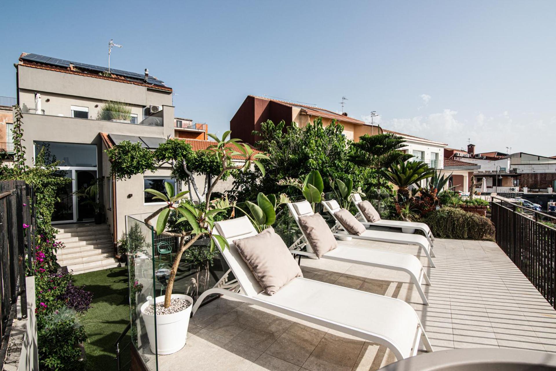 Luxury B&B Euphorbia Acireale Bagian luar foto